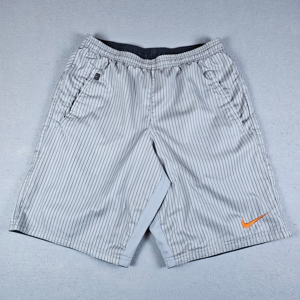 Vintage Nike Court Reversible Shorts Mens Small Gray Pinstripe Black 9.5" Inseam